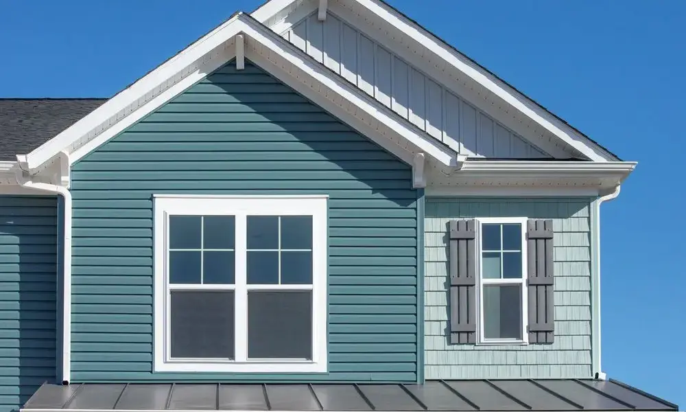 Roof repair and inspection services in Sweetwater